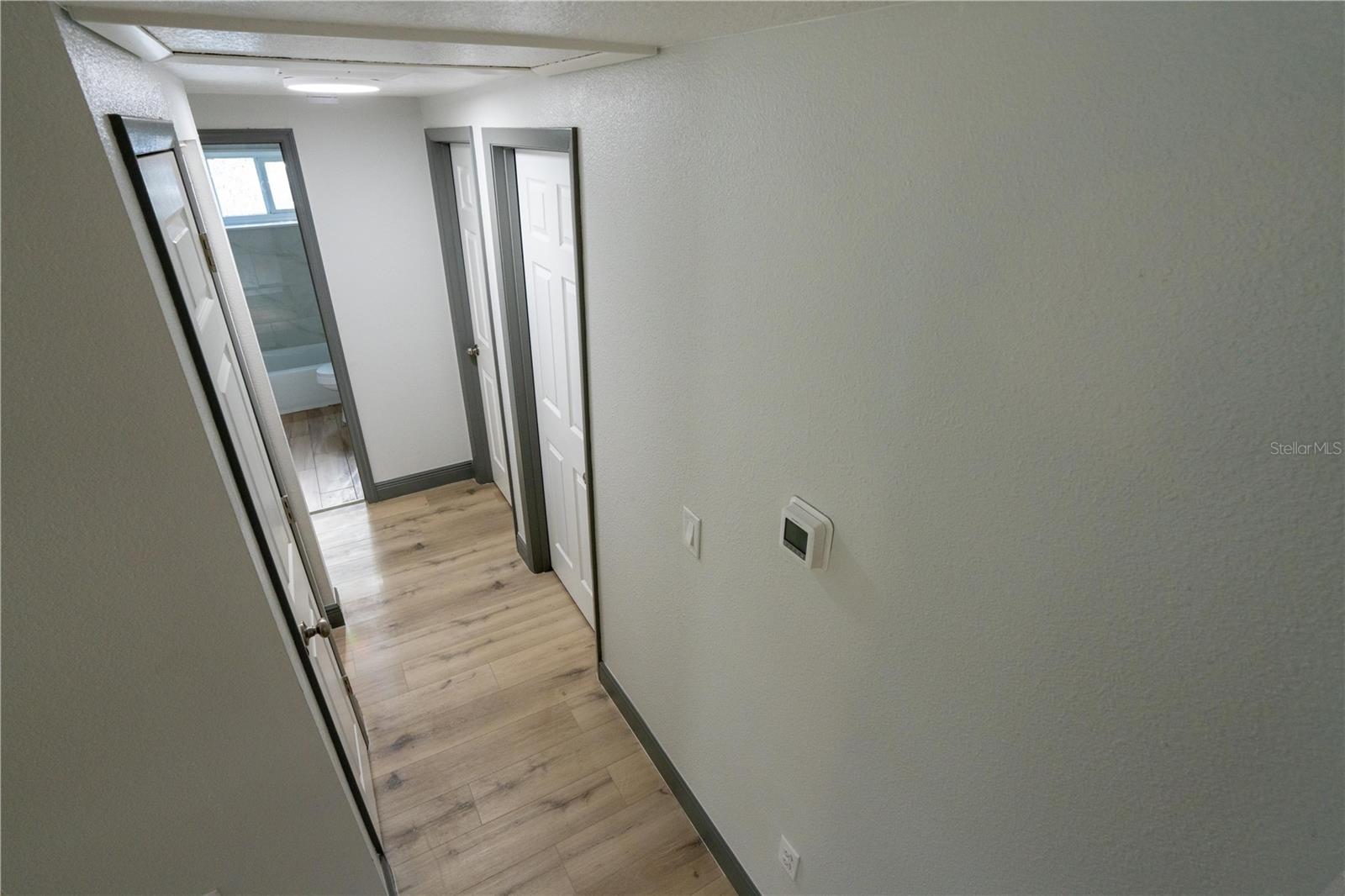 Listing photo id 21 for 2908 Edenwood Street