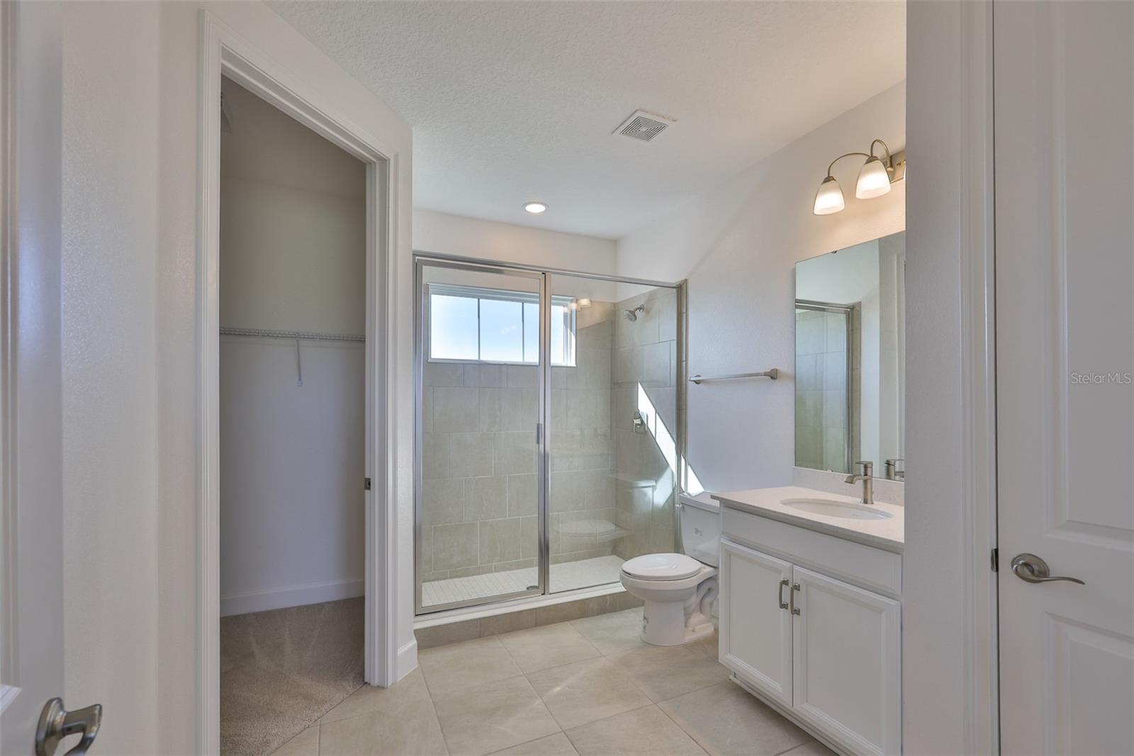 Image 29 of 45 For 955 Signet Drive