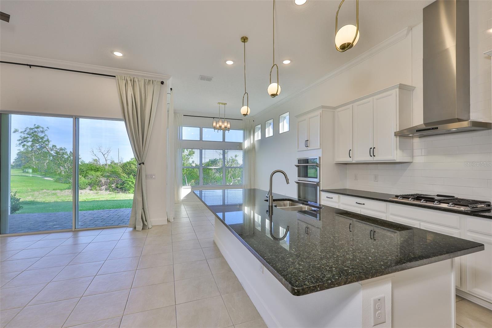 Image 9 of 45 For 955 Signet Drive