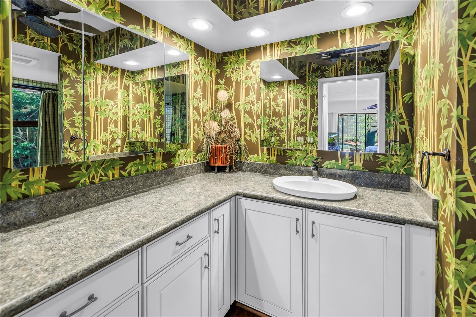 Image 20 of 39 For 11250 Tradewinds Boulevard