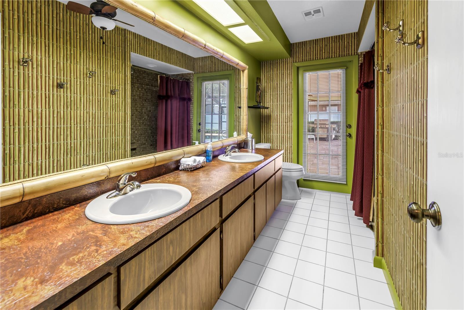 Image 23 of 39 For 11250 Tradewinds Boulevard