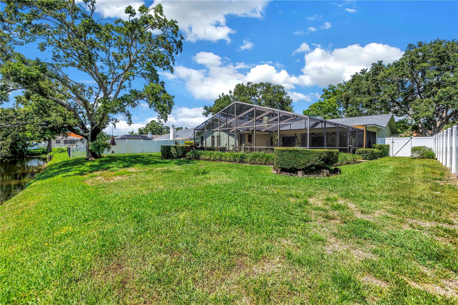 Image 4 of 39 For 11250 Tradewinds Boulevard