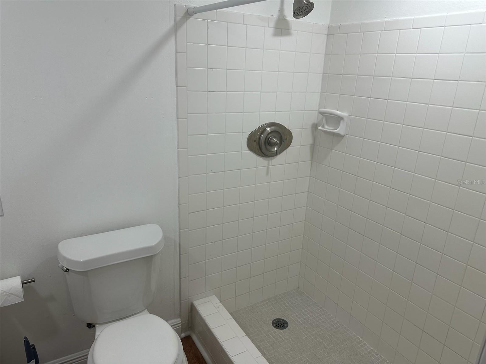 Image 11 of 14 For 1710 Powhatan Avenue