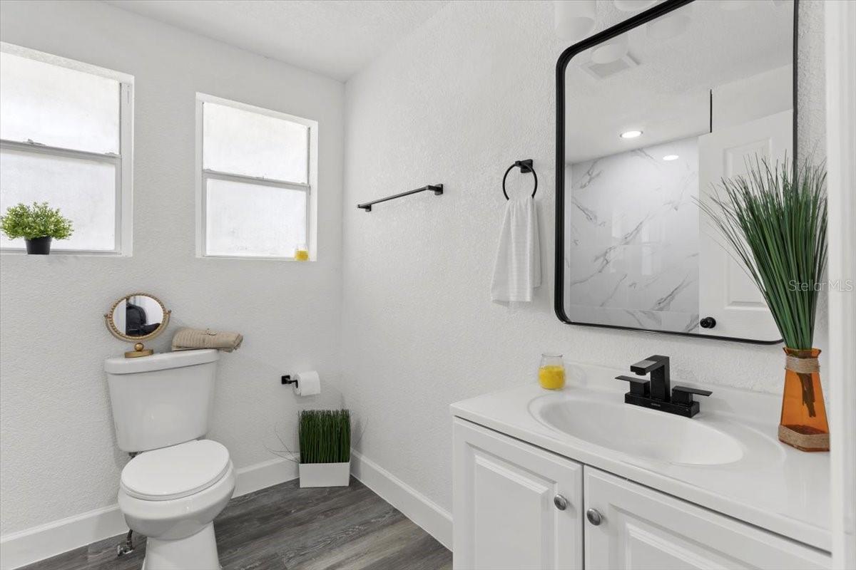 Image 12 of 21 For 4112 E Ellicott St