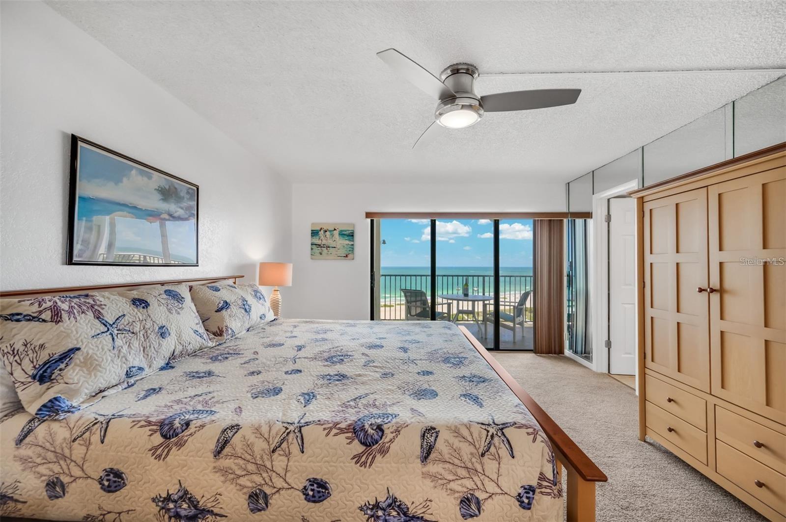 Image 18 of 45 For 1230 Gulf Boulevard 1606