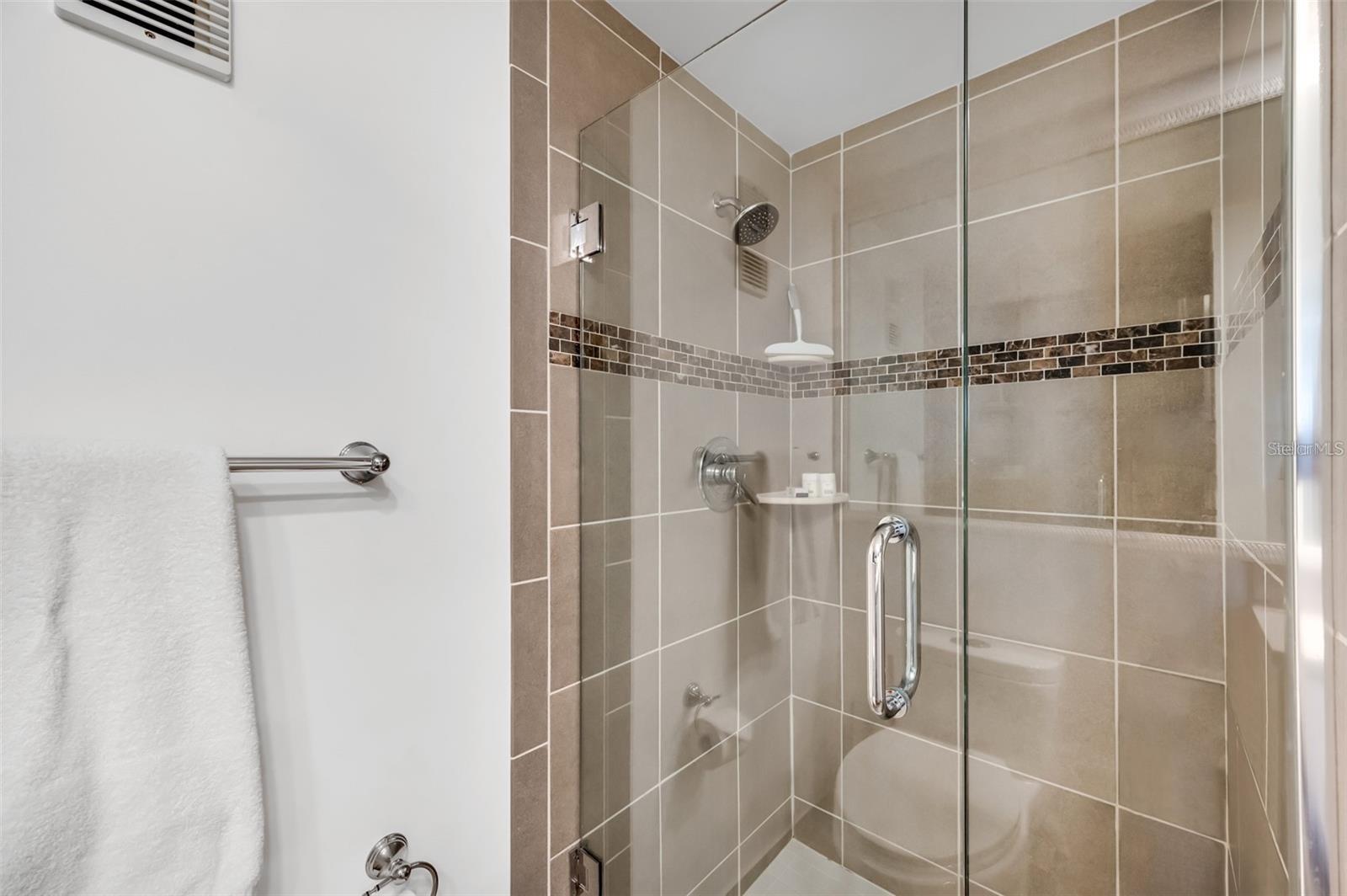 Image 26 of 45 For 1230 Gulf Boulevard 1606