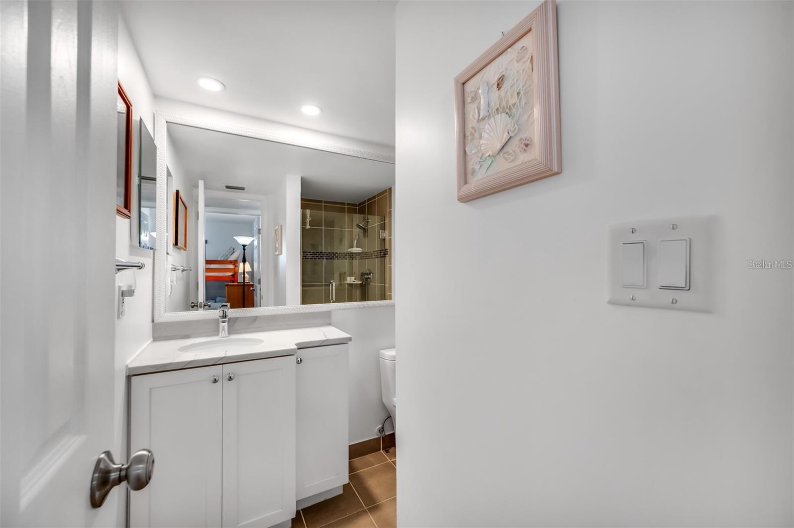 Image 27 of 45 For 1230 Gulf Boulevard 1606