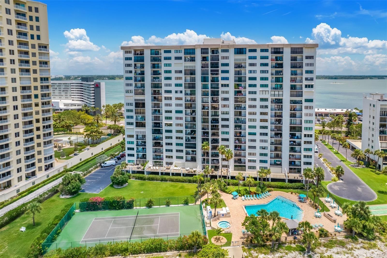Image 6 of 45 For 1230 Gulf Boulevard 1606