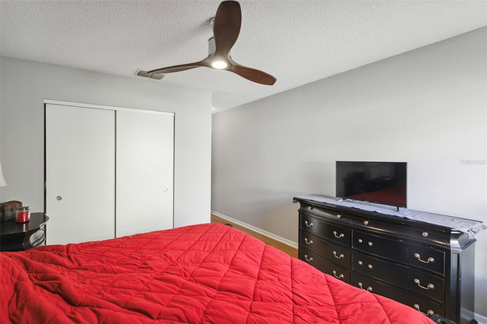 Image 17 of 29 For 13608 Village Drive 6203