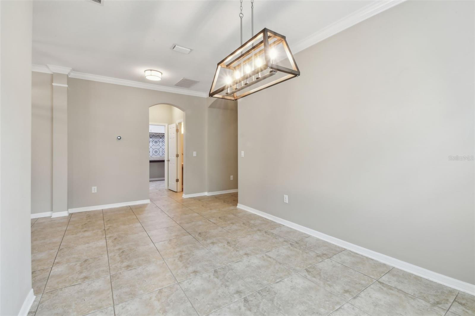 Image 14 of 95 For 3530 Brook Crossing Drive