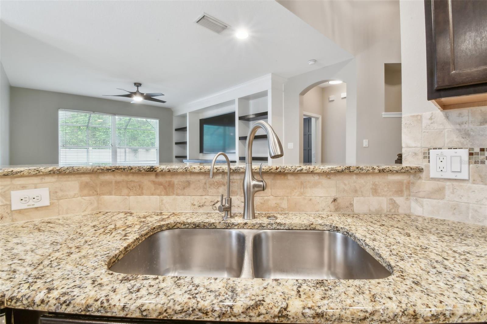 Image 30 of 95 For 3530 Brook Crossing Drive