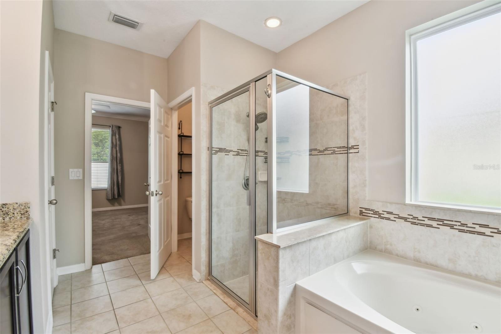 Image 36 of 95 For 3530 Brook Crossing Drive