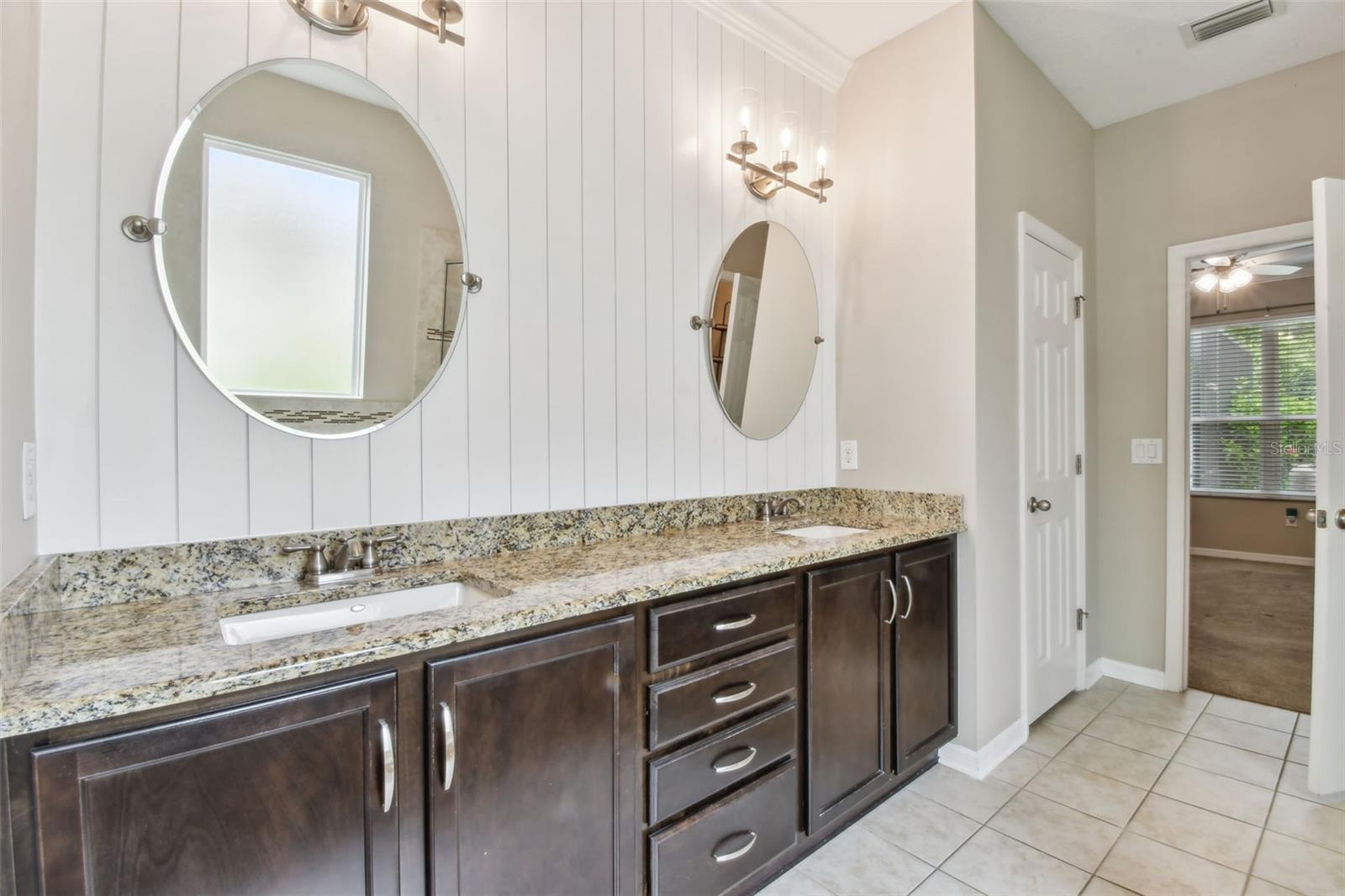 Image 37 of 95 For 3530 Brook Crossing Drive