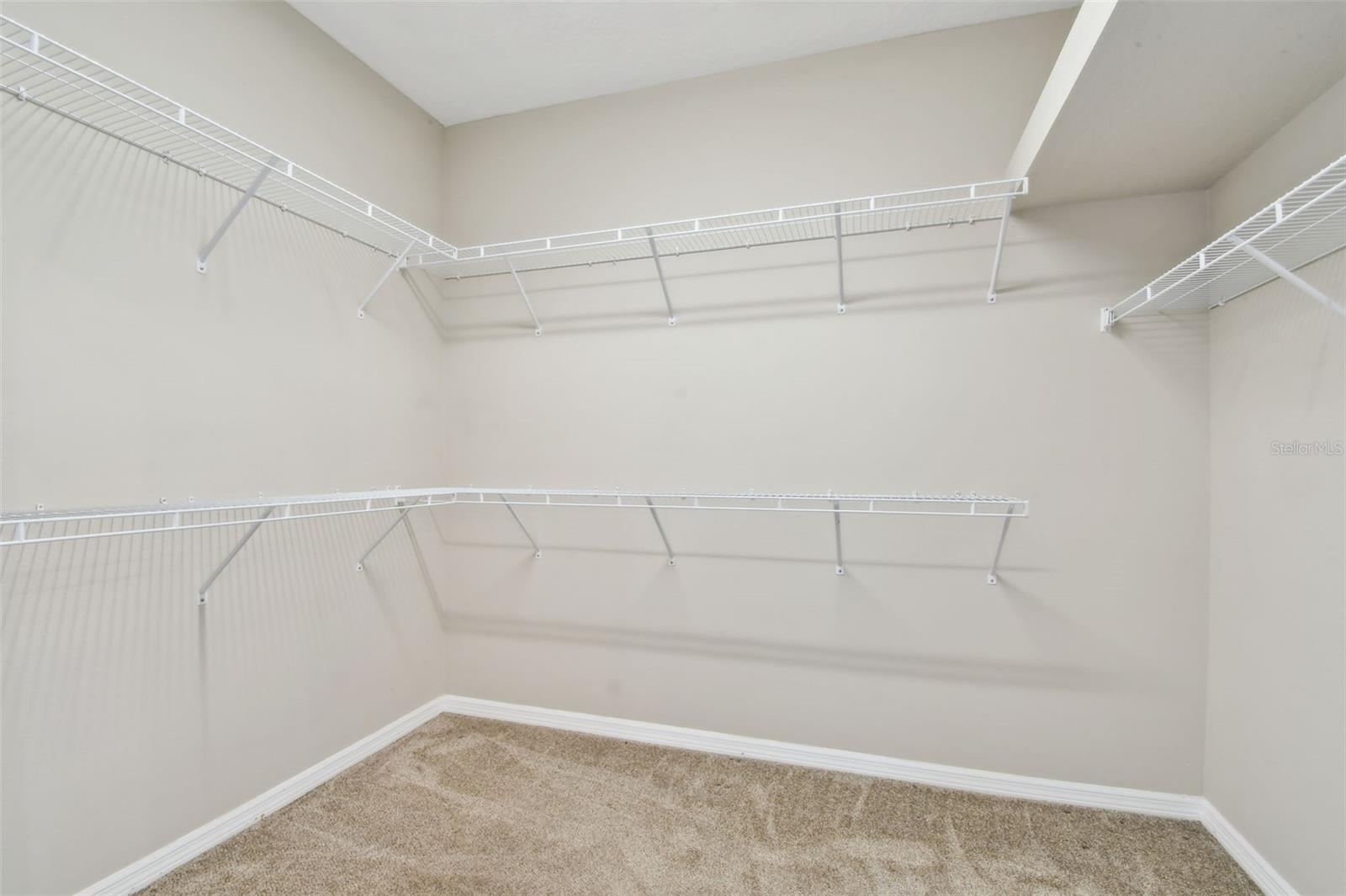 Image 39 of 95 For 3530 Brook Crossing Drive
