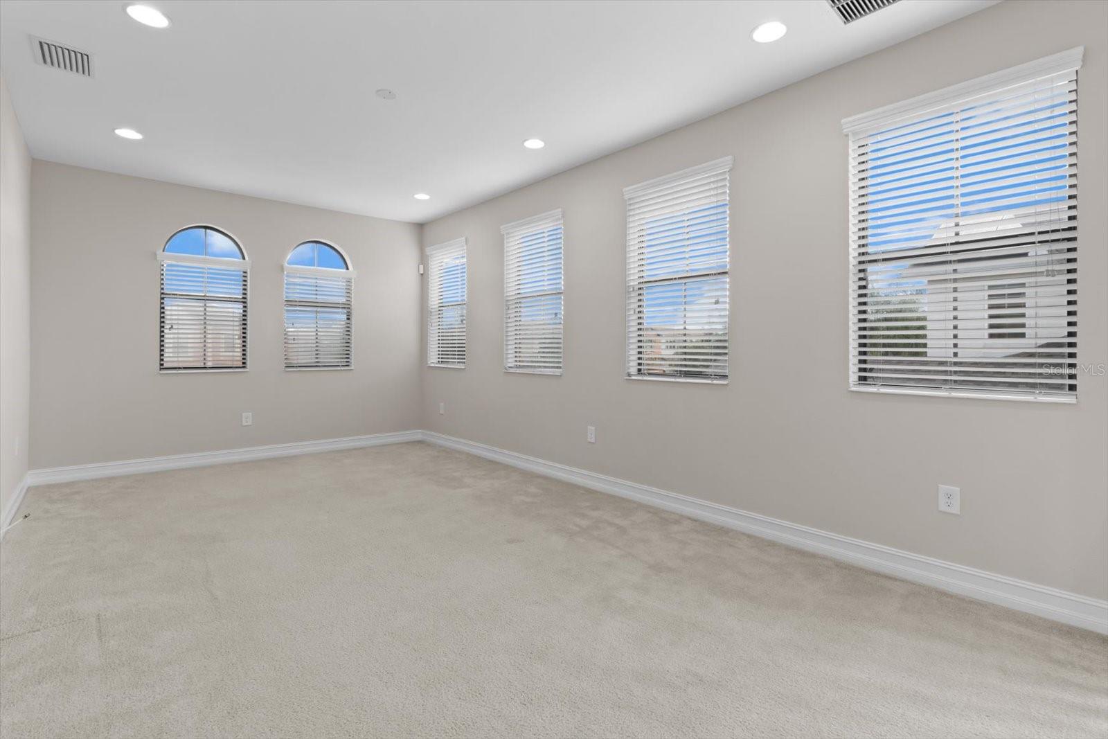 Image 31 of 63 For 3994 Medicci Lane