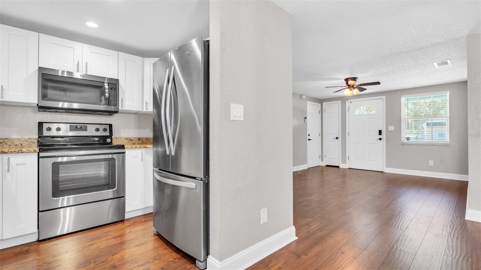 Image 12 of 34 For 203 80th Avenue N