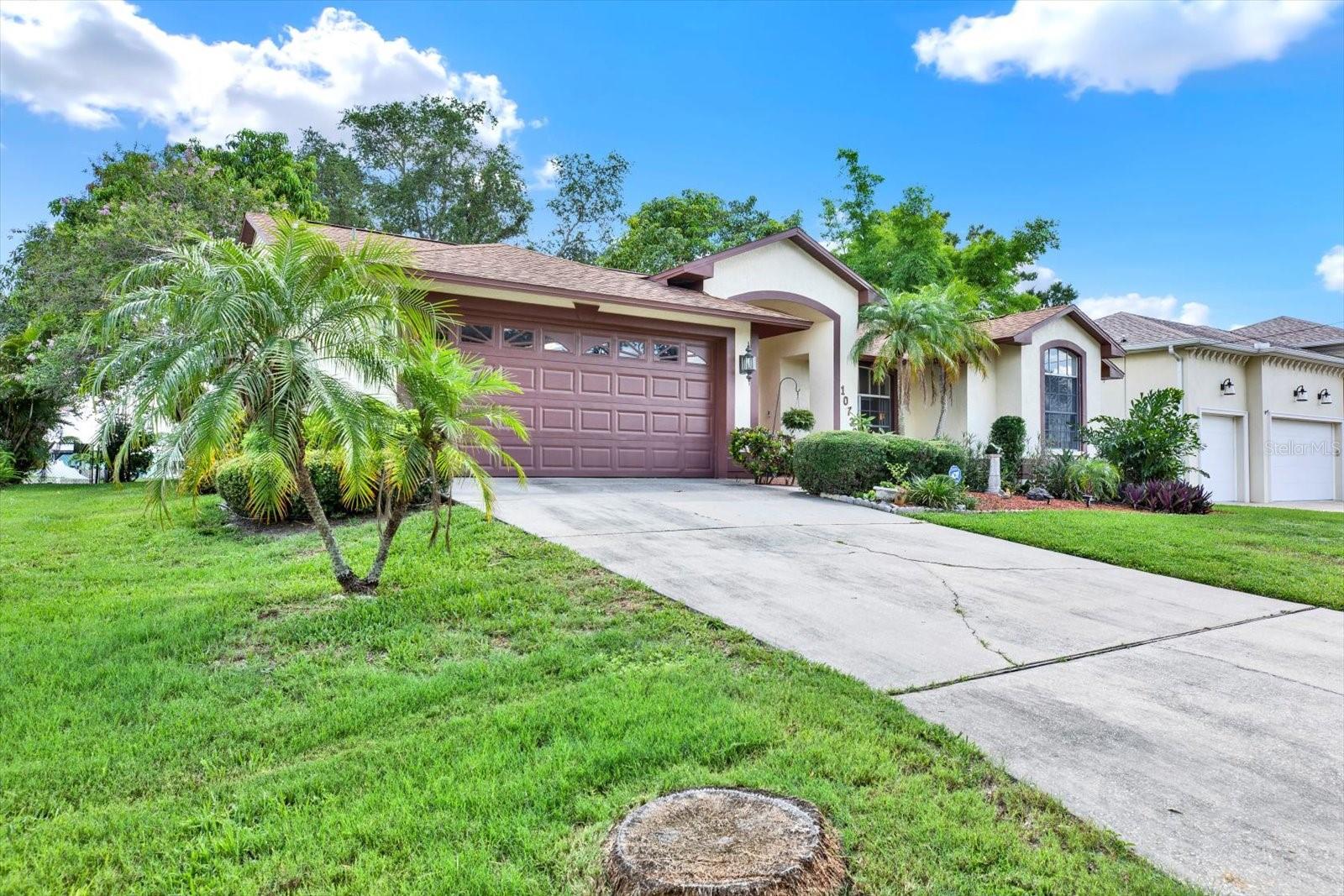 Image 4 of 50 For 10732 Drummond Road