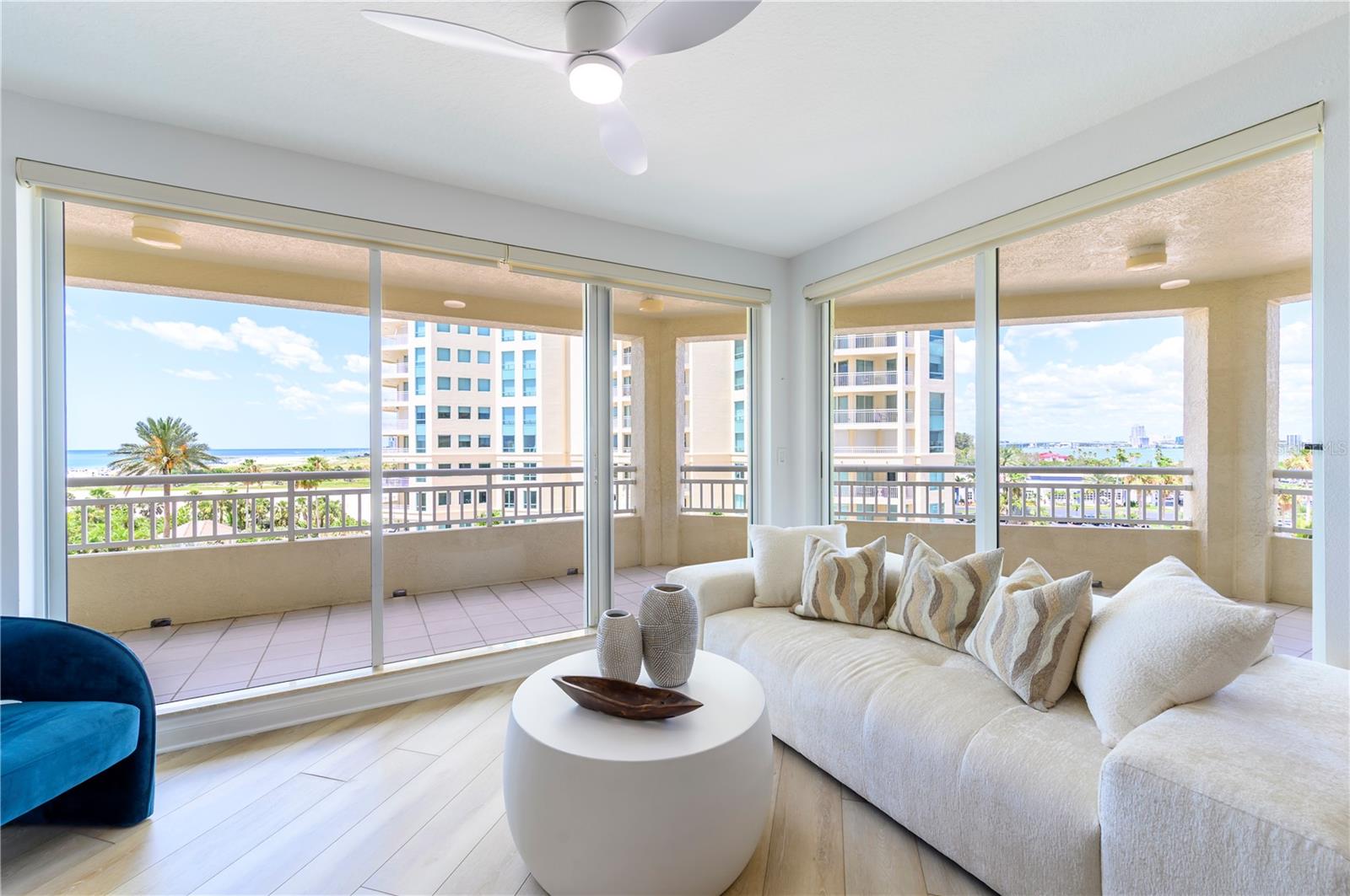 Image 13 of 38 For 1180 Gulf Boulevard 504