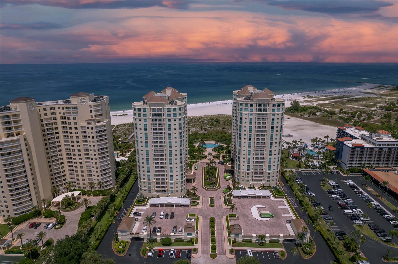 Image 27 of 38 For 1180 Gulf Boulevard 504