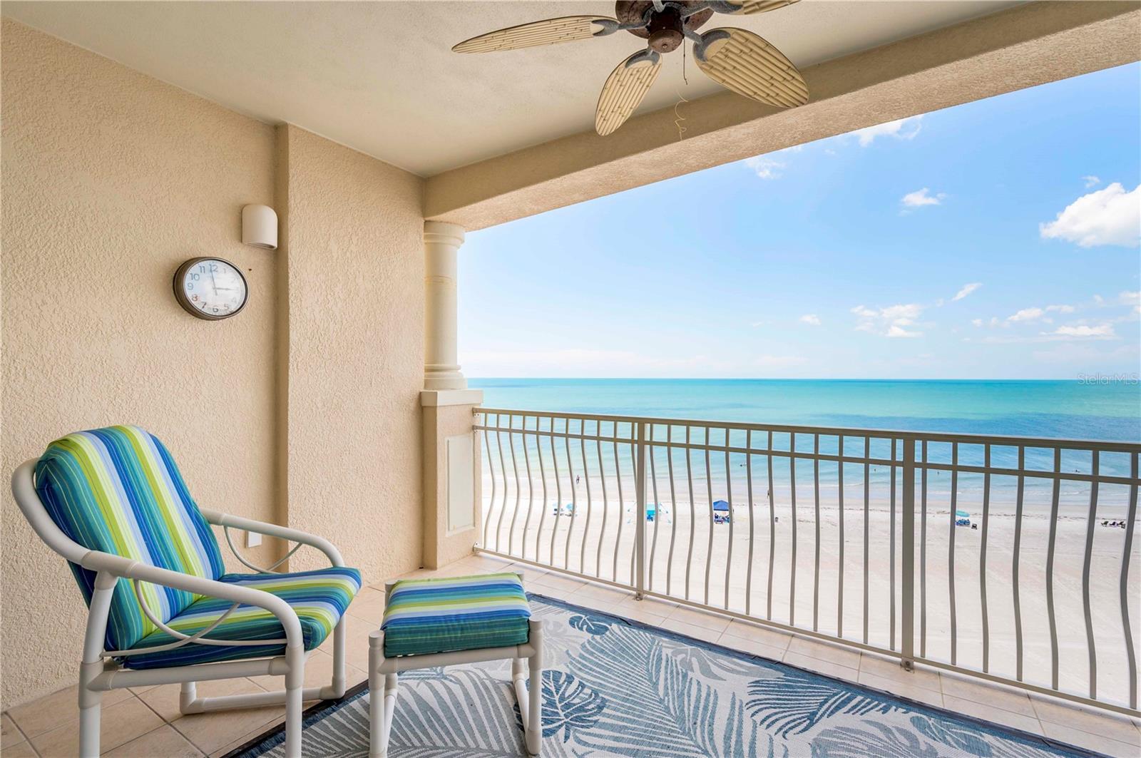 Image 22 of 45 For 17720 Gulf Boulevard A702