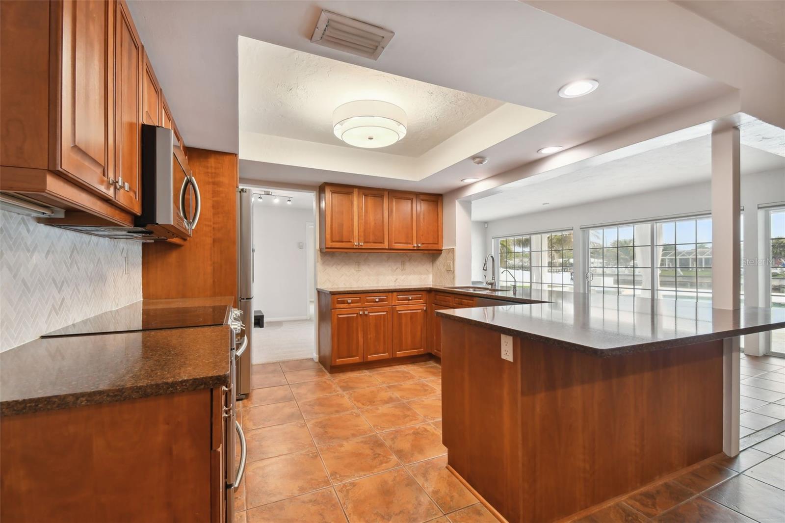 Image 6 of 67 For 4328 40th Street S