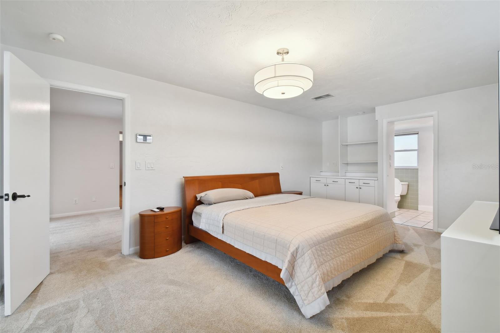 Image 7 of 67 For 4328 40th Street S
