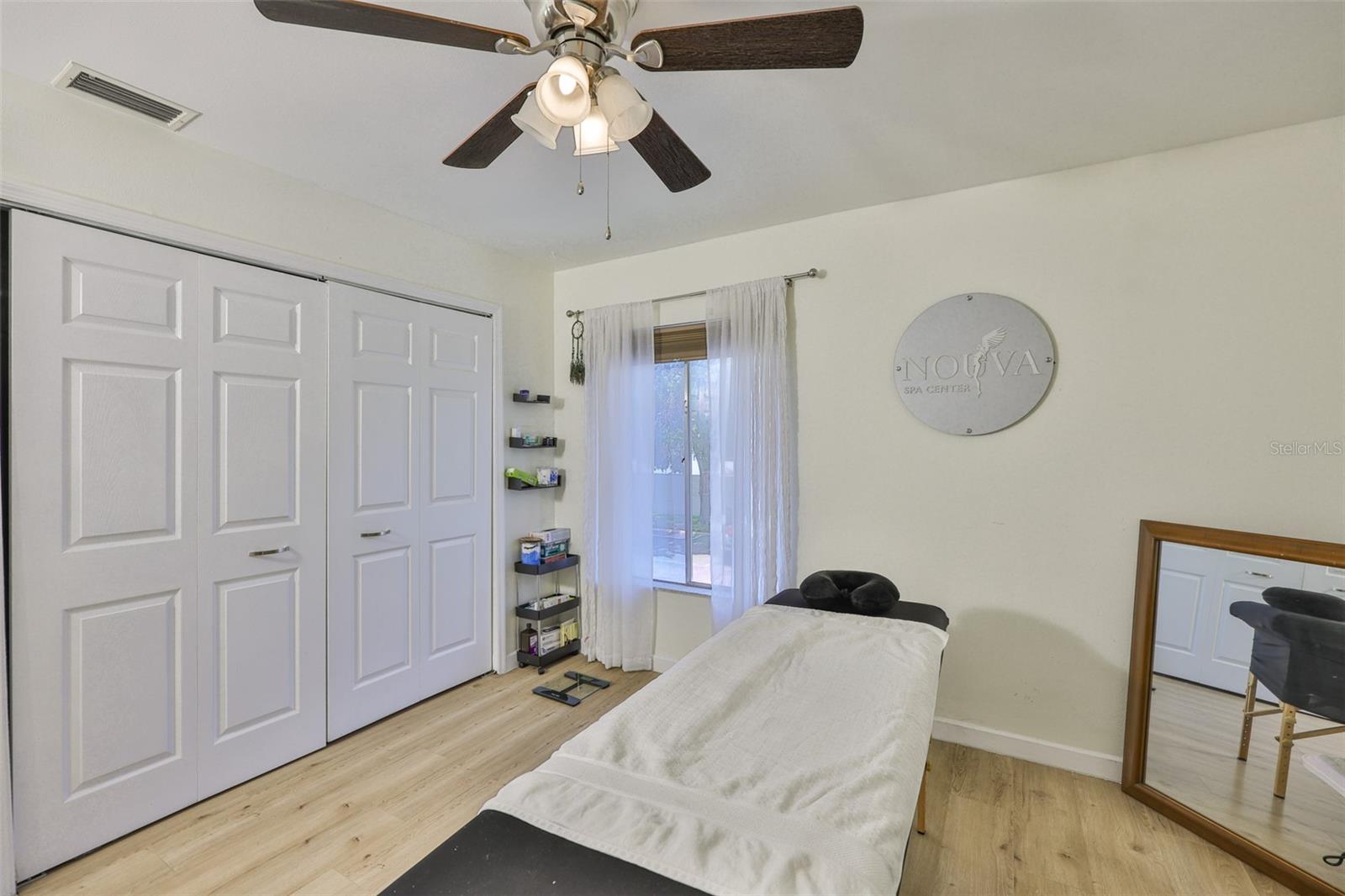 Image 13 of 19 For 3836 Lake Drive 121