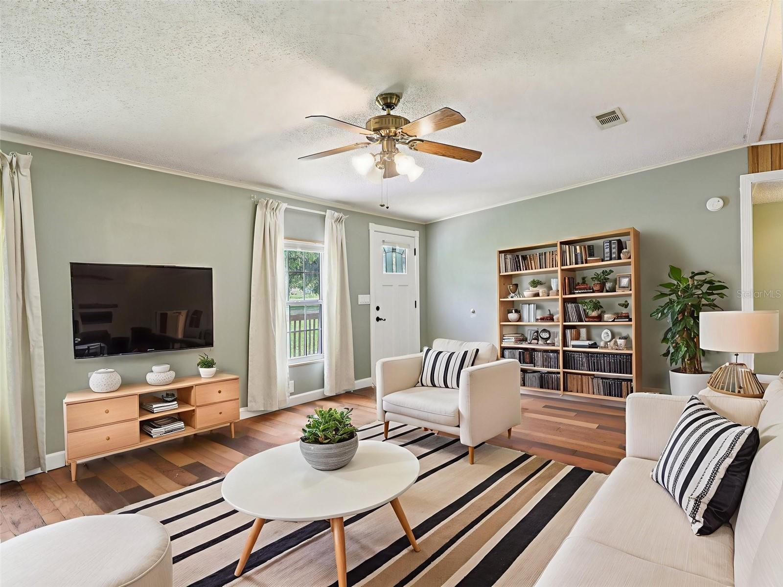 Image 12 of 50 For 26223 Chianina Drive