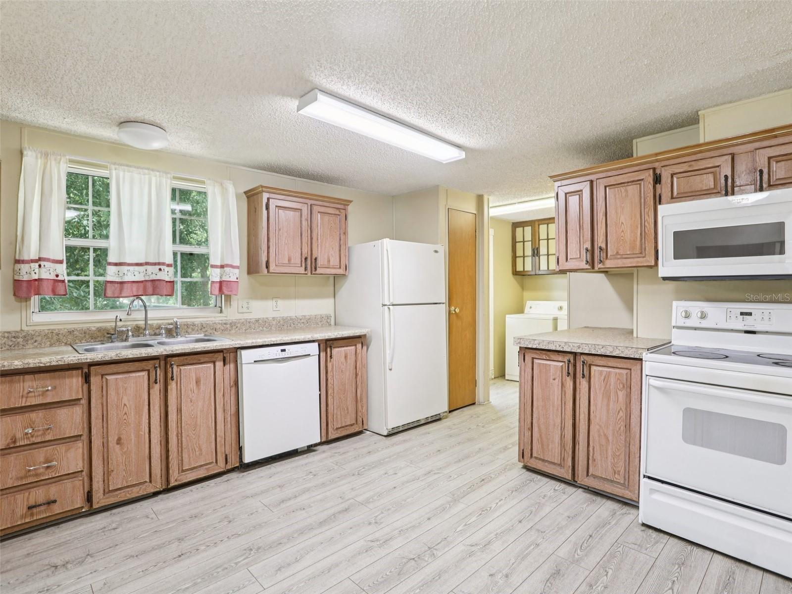Image 18 of 50 For 26223 Chianina Drive