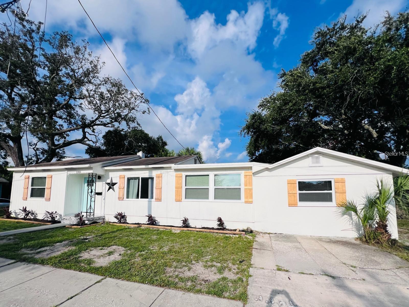Details for 1300 21st Street S, ST PETERSBURG, FL 33712