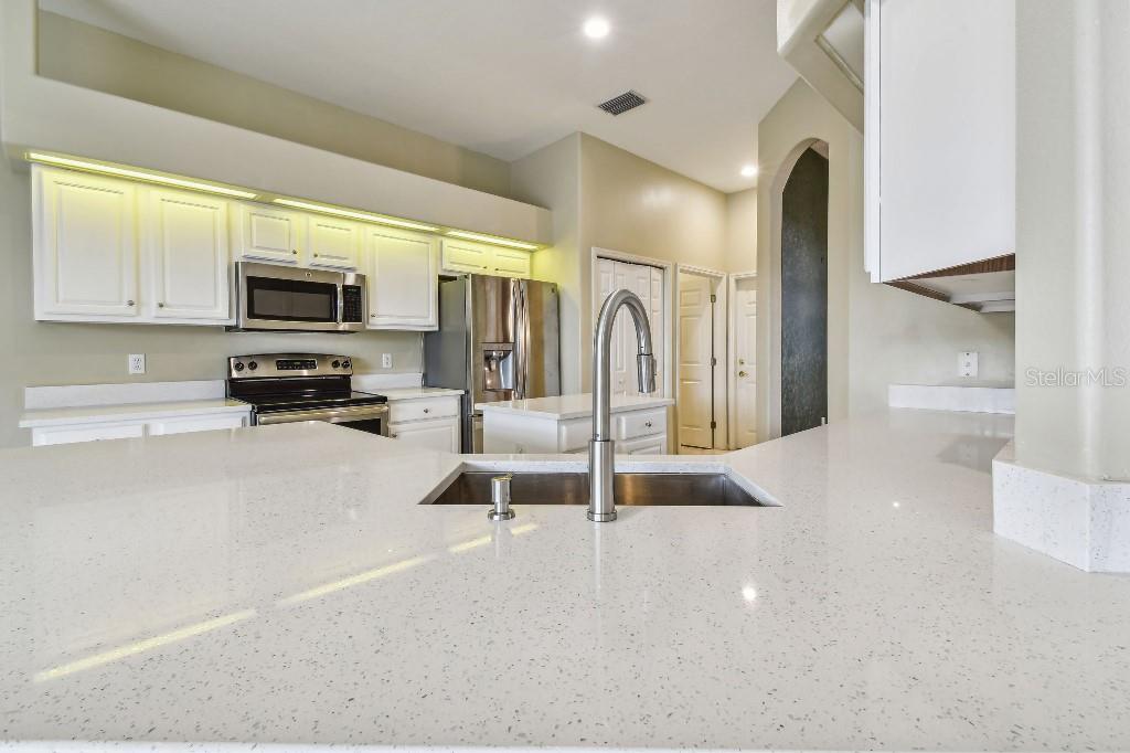 Image 21 of 88 For 3623 Gaviota Drive