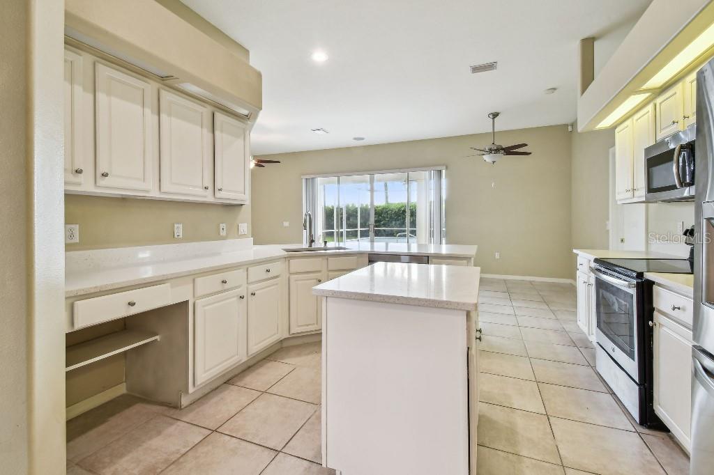 Image 28 of 88 For 3623 Gaviota Drive