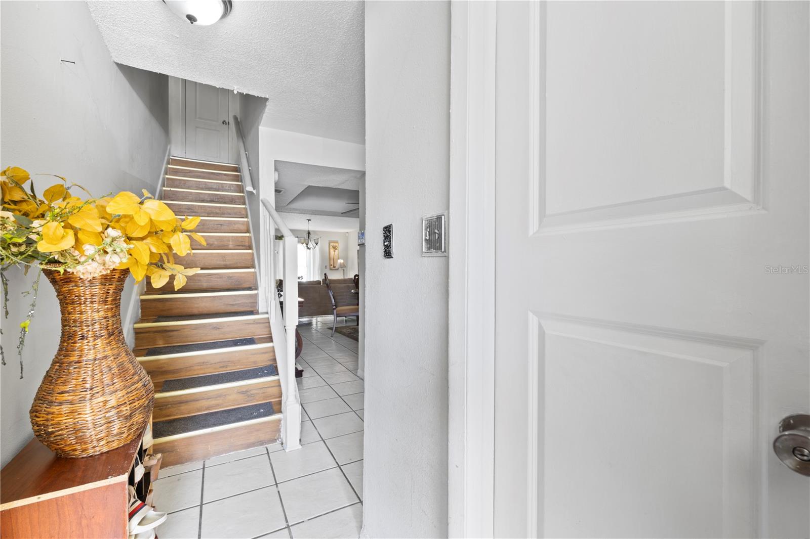 Image 5 of 28 For 7608 Pasa Dobles Court