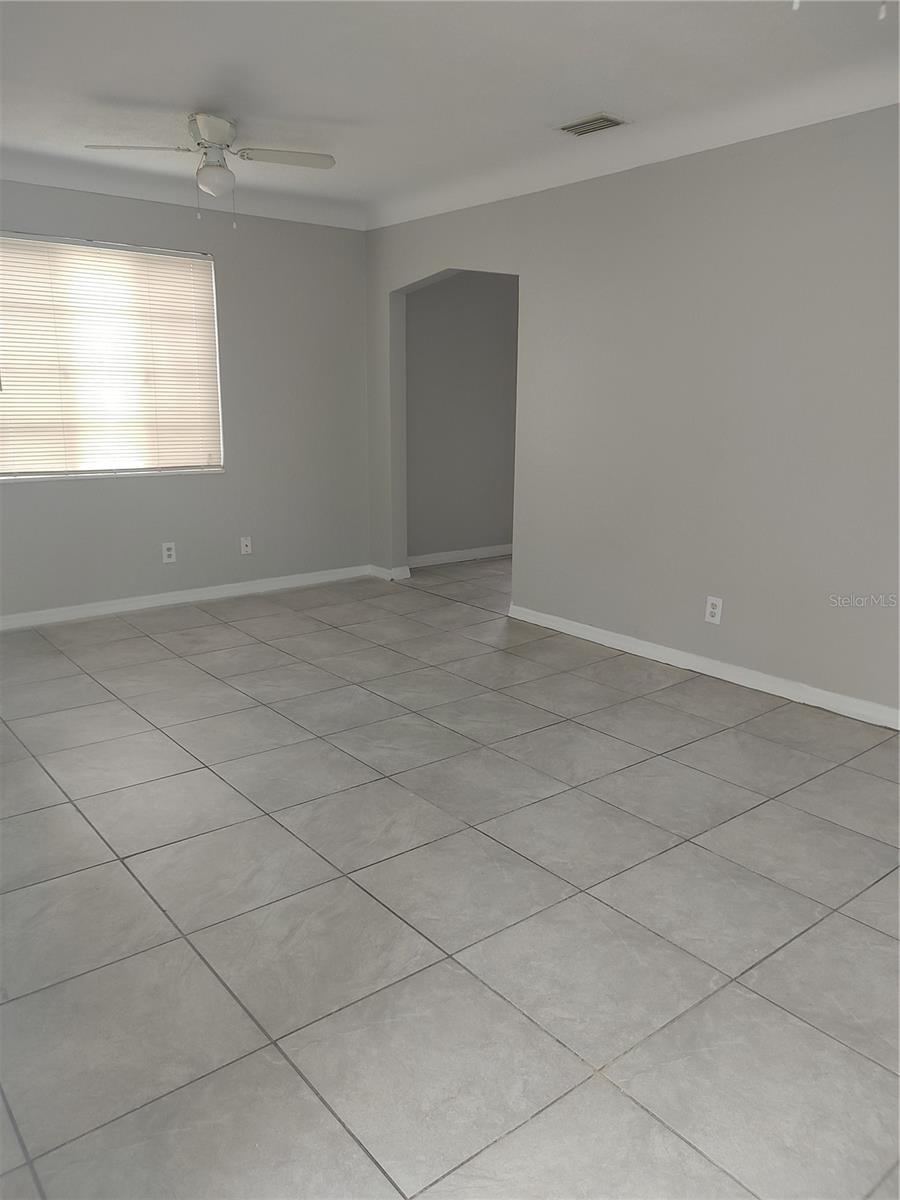Image 2 of 10 For 4525 Emerson Avenue S