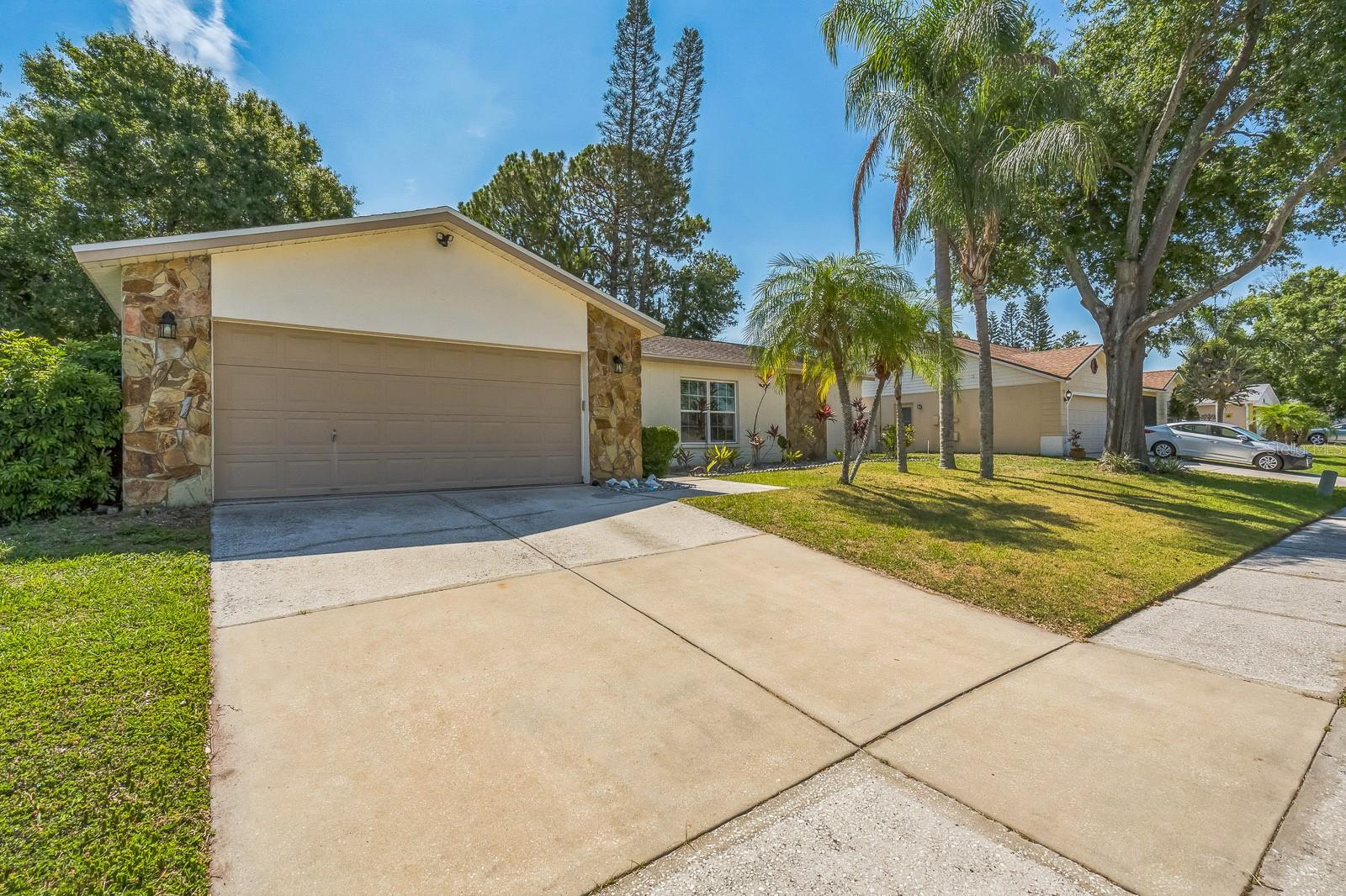 Image 12 of 13 For 12838 Tallowood Drive