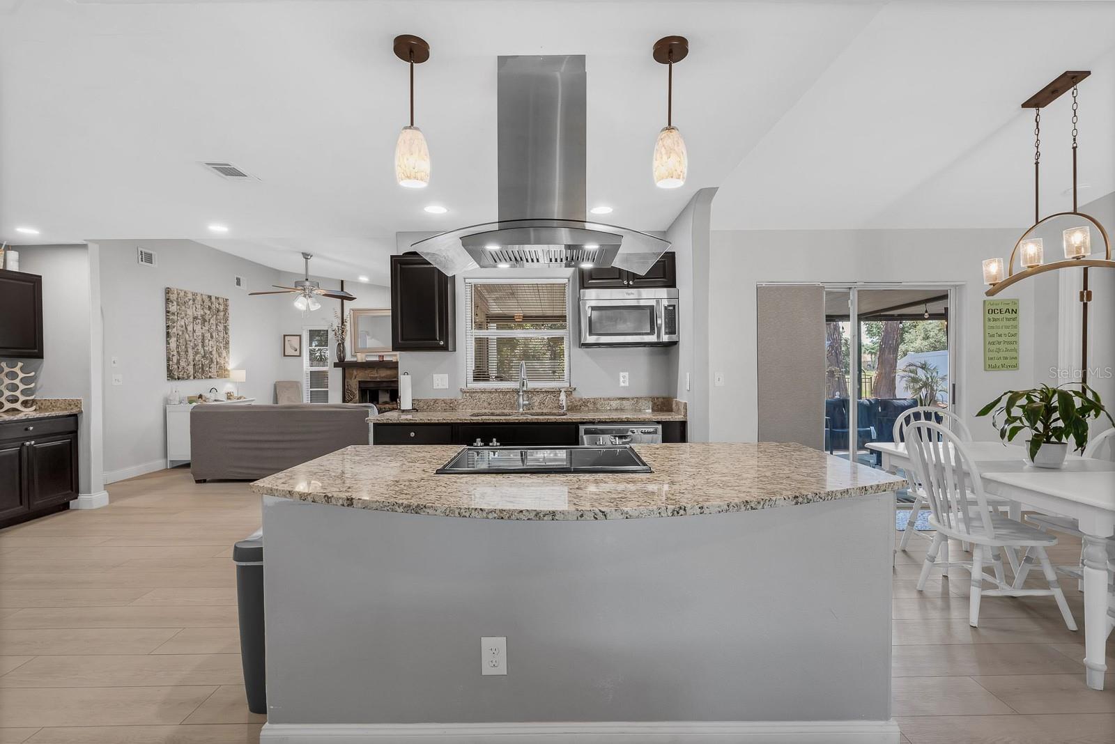 Image 5 of 13 For 12838 Tallowood Drive