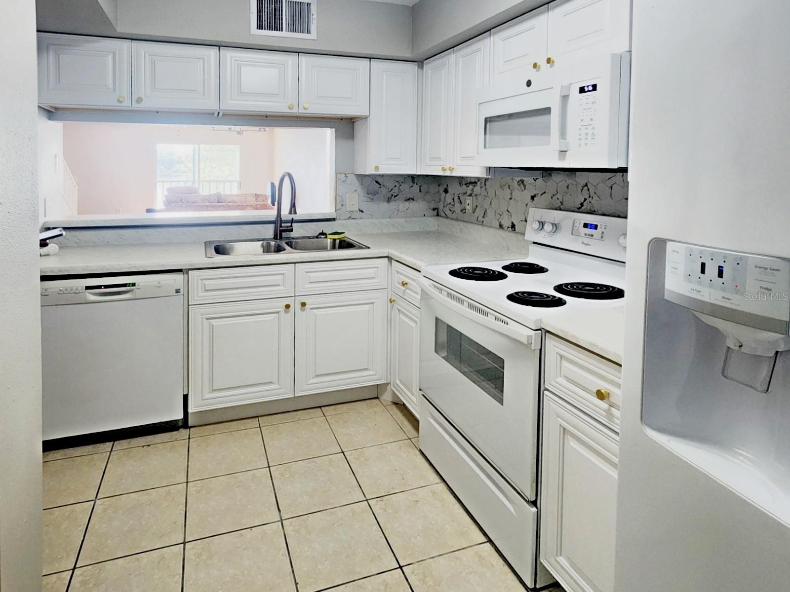Image 6 of 22 For 7148 Bank Drive 7148