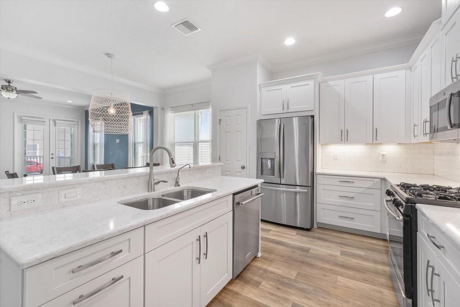 Image 11 of 42 For 6519 Watson Road