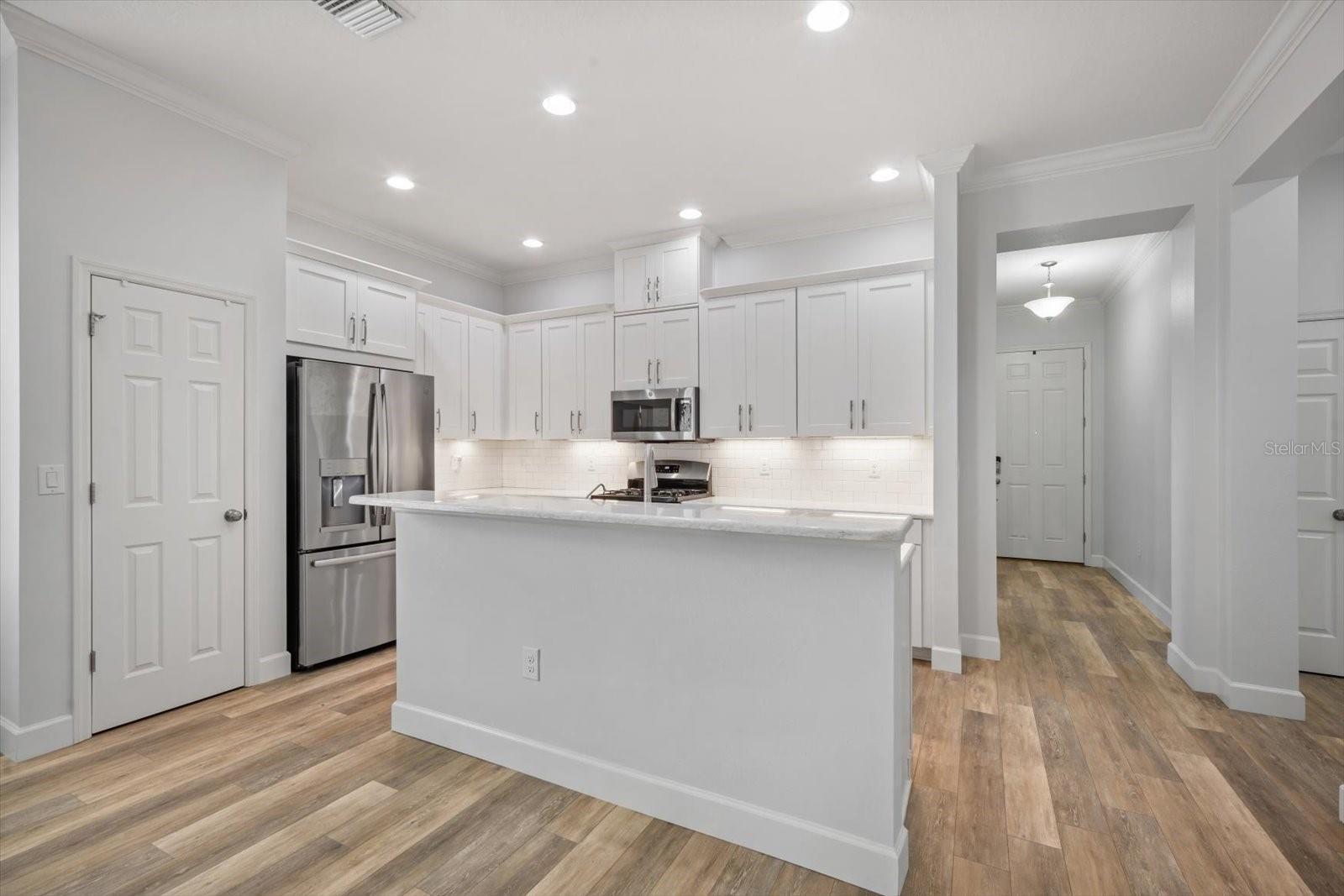 Image 6 of 42 For 6519 Watson Road