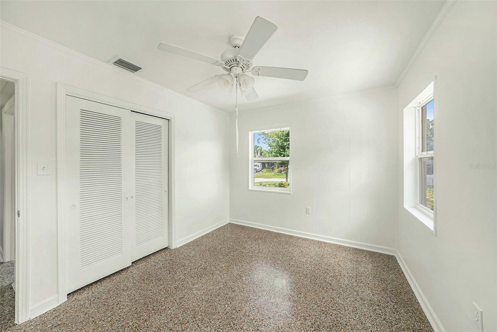 Image 14 of 35 For 4816 Fremont Avenue