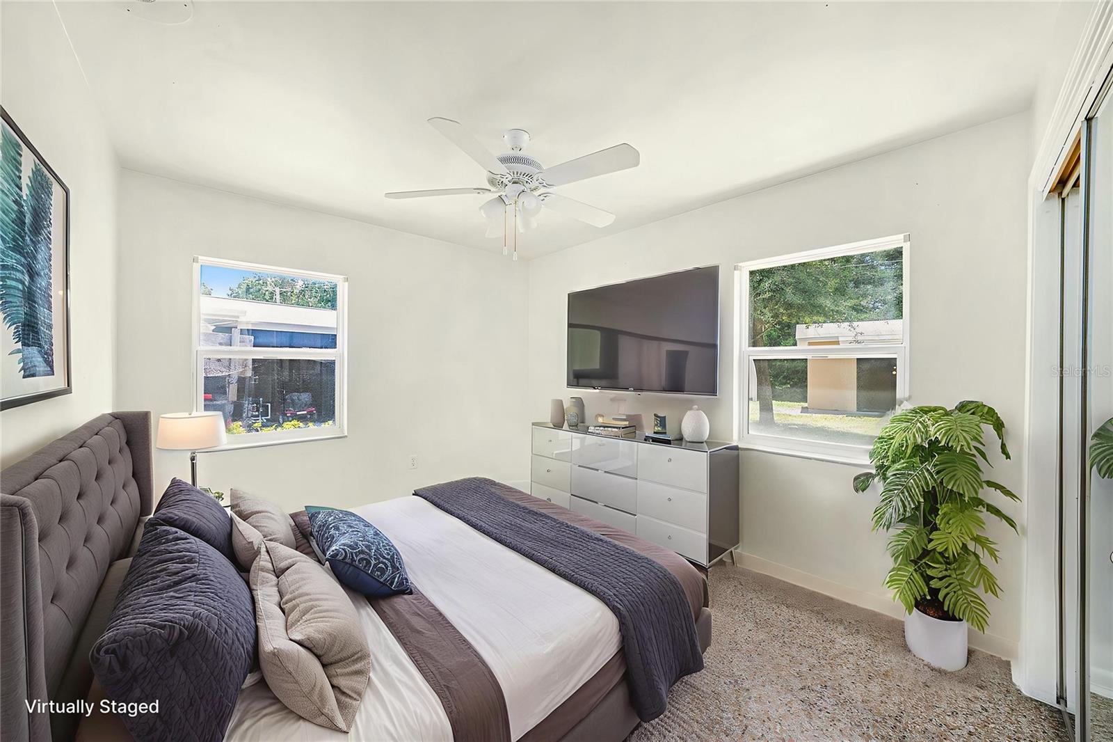 Image 17 of 35 For 4816 Fremont Avenue