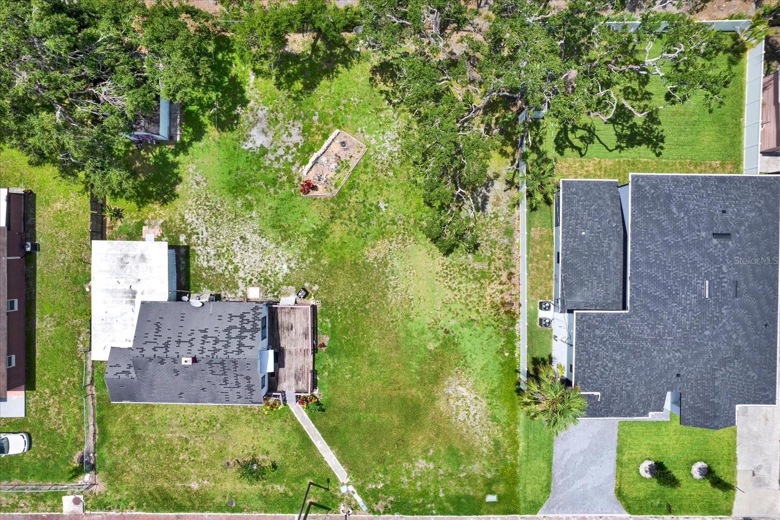 Image 10 of 14 For 814 Orient Street