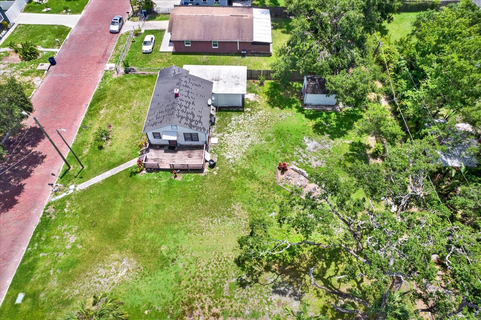 Image 11 of 14 For 814 Orient Street