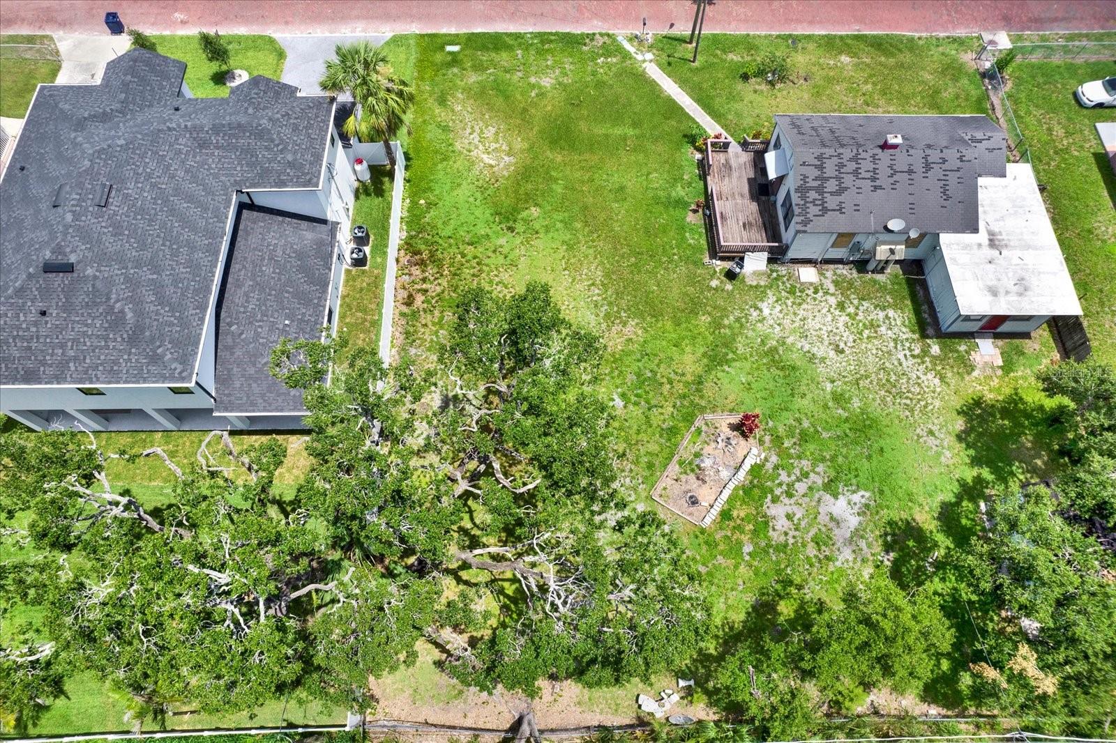 Image 7 of 14 For 814 Orient Street