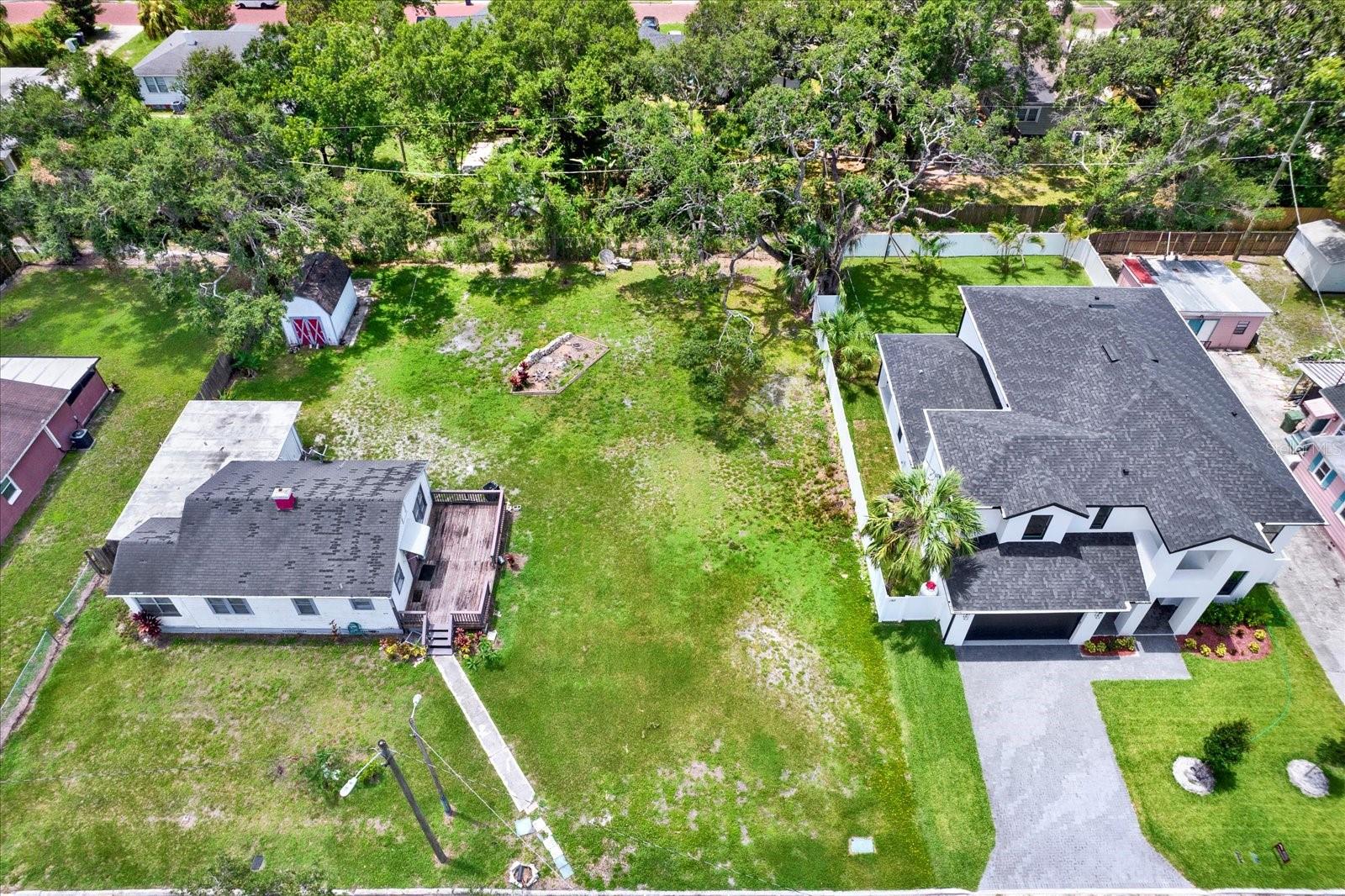 Image 9 of 14 For 814 Orient Street