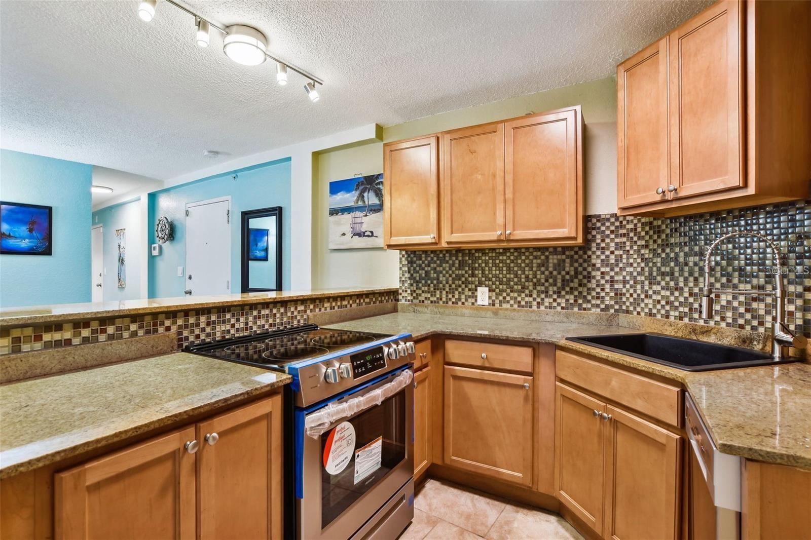 Image 4 of 24 For 3315 58th Avenue S 115