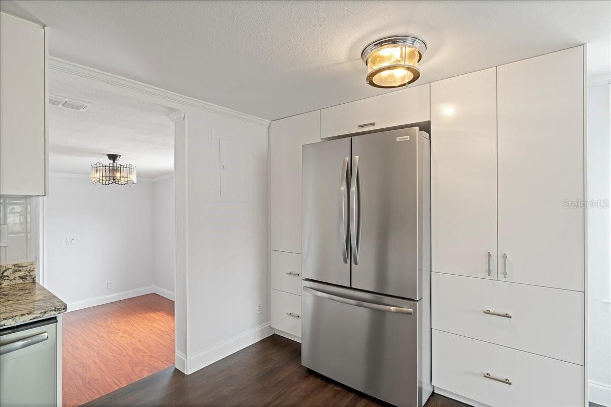 Image 21 of 53 For 3901 Swann Avenue