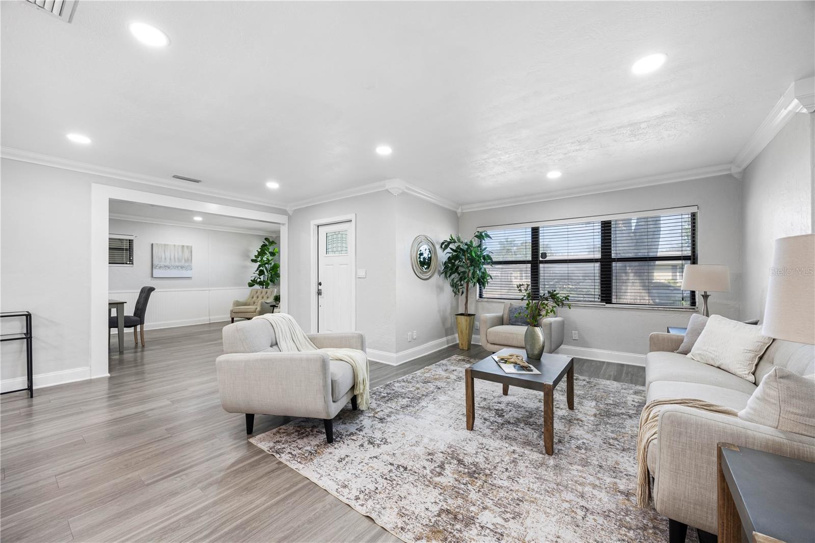 Image 11 of 65 For 4391 Cherry Street Ne