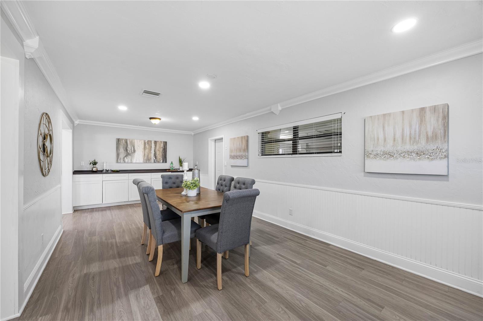 Image 18 of 65 For 4391 Cherry Street Ne