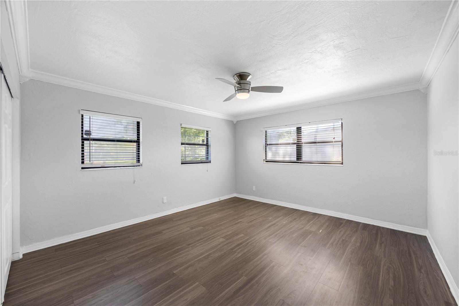Image 30 of 65 For 4391 Cherry Street Ne